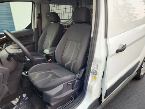 Used 2017 Ford Transit Connect XLT image 7