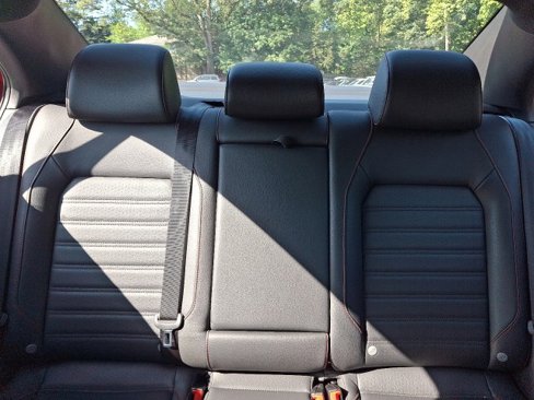 Used 2013 Volkswagen Jetta GLI Autobahn image 19