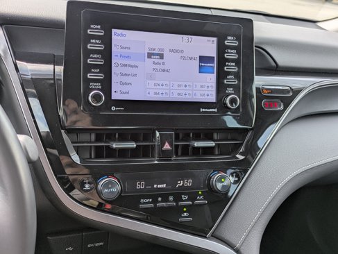 Used 2024 Toyota Camry SE image 15