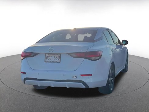 Used 2021 Nissan Sentra SV image 12