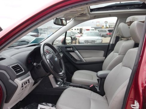 Used 2016 Subaru Forester 2.5i Touring w/ Eyesight & Navigation System image 15