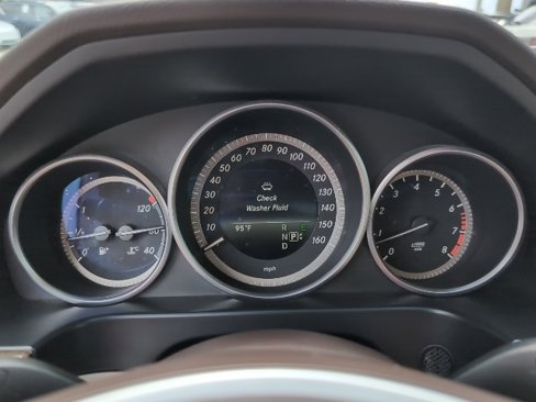 Used 2015 Mercedes-Benz E 350 Sedan image 10
