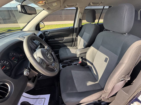 Used 2012 Jeep Compass Latitude image 9
