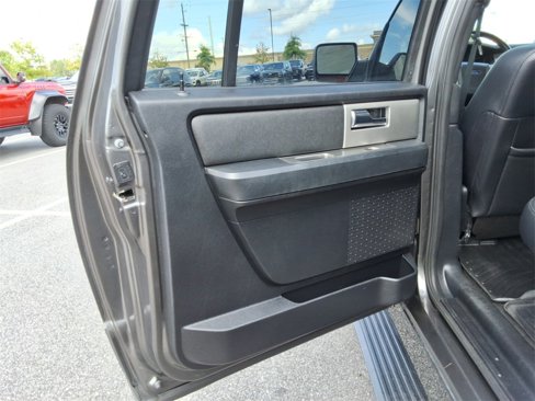 Used 2017 Ford Expedition EL Limited w/ Equipment Group 301A image 19