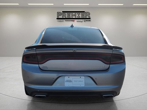 Used 2018 Dodge Charger R/T image 8