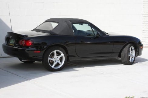 Used 2003 MAZDA MX-5 Miata LS image 30