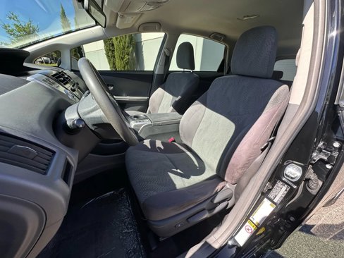 Used 2013 Toyota Prius V Two image 15