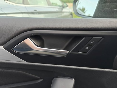 New 2025 Volkswagen Jetta S image 25