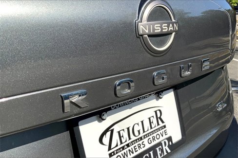 Used 2023 Nissan Rogue SL w/ SL Premium Package image 31