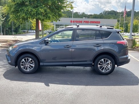 Used 2016 Toyota RAV4 XLE image 10