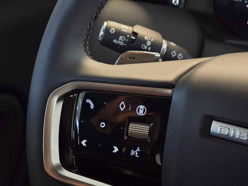 Certified 2025 Land Rover Discovery Sport S image 23
