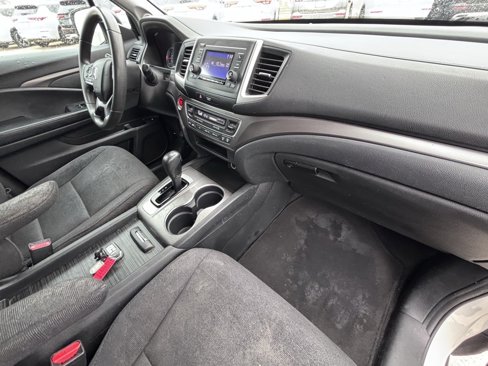 Used 2019 Honda Pilot LX image 29