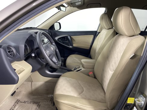 Used 2012 Toyota RAV4 4WD image 11