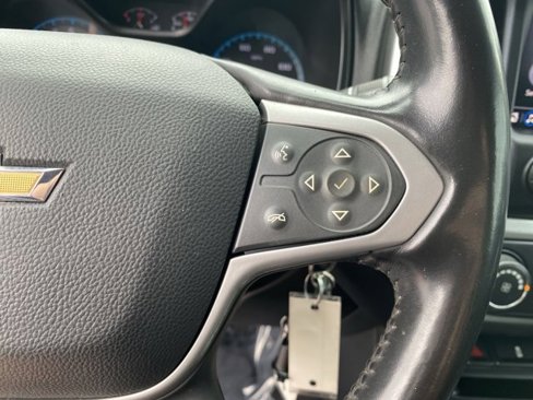 Used 2020 Chevrolet Colorado LT image 35