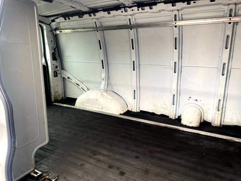 Used 2020 GMC Savana 2500 w/ Driver Convenience Package image 17