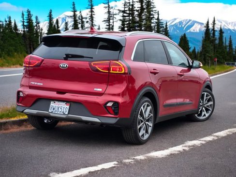 Used 2020 Kia Niro Touring image 7