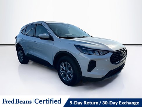 Used 2023 Ford Escape Active w/ Tech Pack #2 image 1