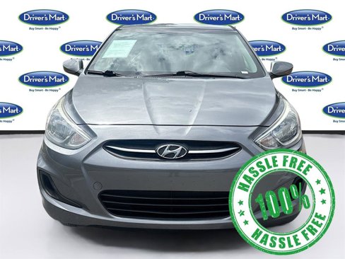 Used 2016 Hyundai Accent SE image 2
