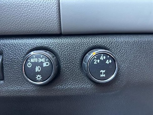 Used 2016 Chevrolet Colorado LT w/ LT Convenience Package image 23