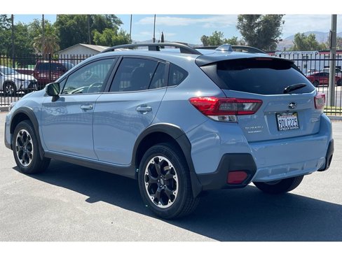 Used 2023 Subaru Crosstrek 2.0i Premium image 3