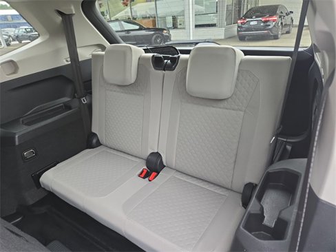 Used 2020 Volkswagen Tiguan S w/ 3rd Row Seat Package image 26