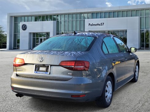 Used 2016 Volkswagen Jetta S image 4