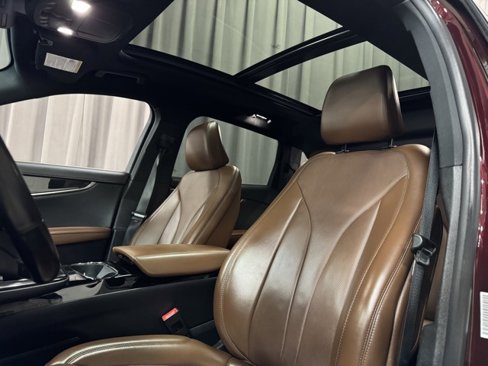 Used 2022 Lincoln Nautilus Reserve image 30