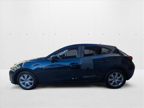 Used 2014 MAZDA MAZDA3 i Sport image 9