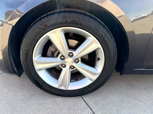 Used 2015 Chevrolet Cruze LT image 9
