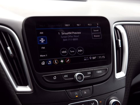 Used 2024 Chevrolet Malibu LT image 18