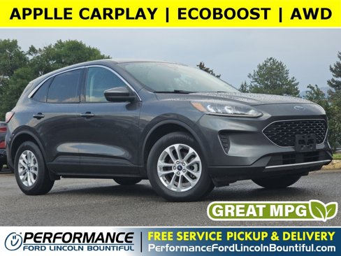 Used 2020 Ford Escape SE image 1