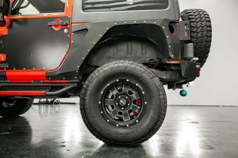 Used 2018 Jeep Wrangler Rubicon w/ Cold Weather Group image 36