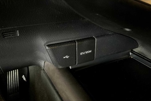 Used 2023 Toyota Camry SE image 34