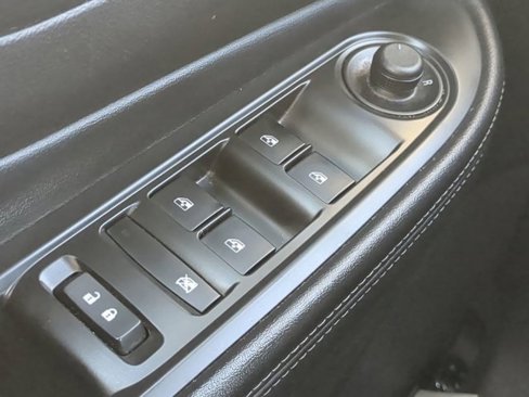 Used 2020 Buick Encore Preferred image 21