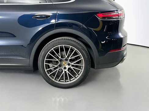 Certified 2023 Porsche Cayenne image 12