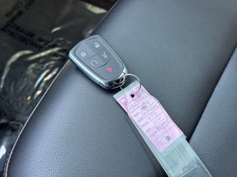 Used 2019 Cadillac XT4 Sport w/ Cold Weather Package image 38