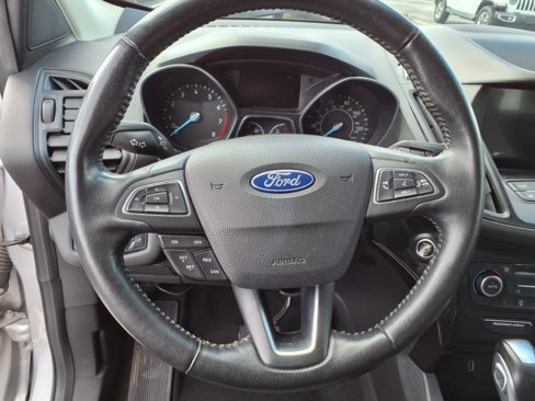 Used 2019 Ford Escape SE image 20