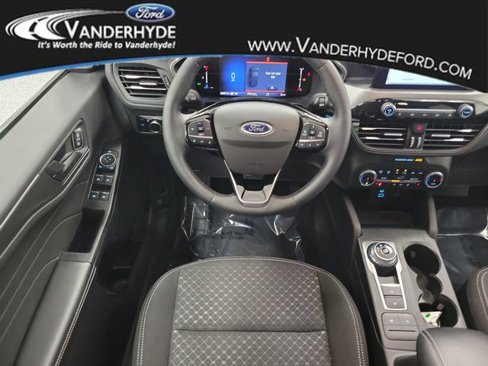 Used 2023 Ford Escape Active image 14