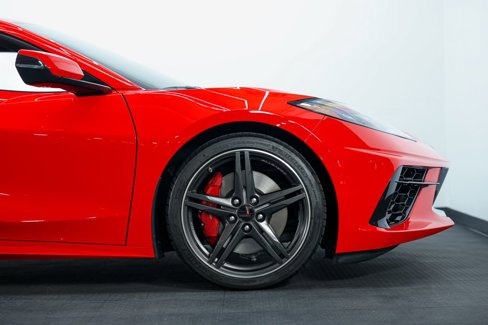 Used 2024 Chevrolet Corvette Stingray Preferred Cpe w/ Z51 Performance Package image 9