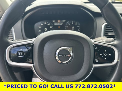 Used 2022 Volvo XC90 T6 Momentum w/ Protection Package Premier image 18