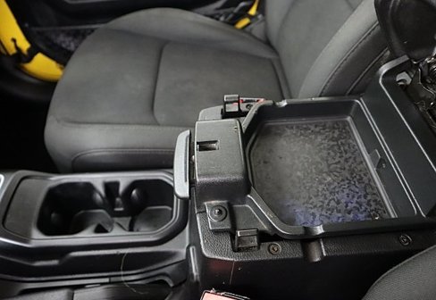 Used 2020 Jeep Wrangler Unlimited Sport S image 38