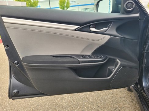Used 2019 Honda Civic EX image 18