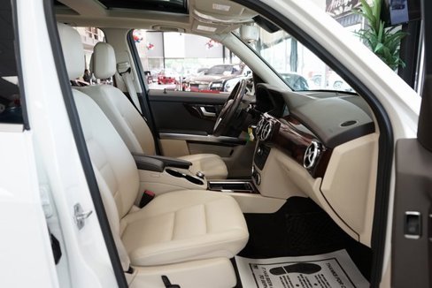 Used 2013 Mercedes-Benz GLK 350 4MATIC image 39