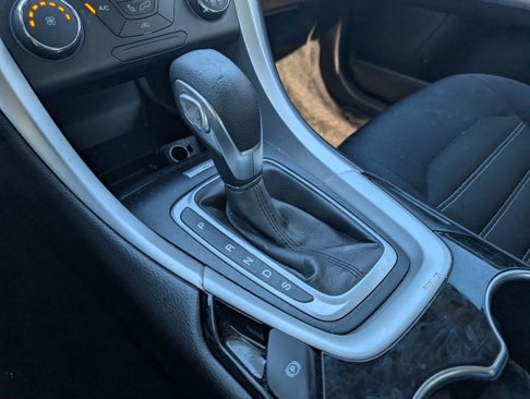 Used 2015 Ford Fusion SE image 19