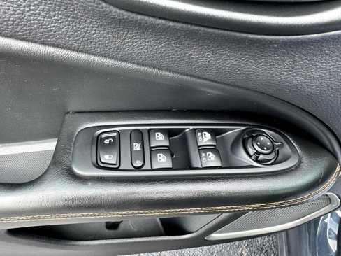 Used 2018 Jeep Compass Limited w/ Safe & Security Group image 13
