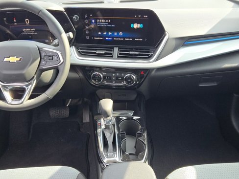 New 2025 Chevrolet Trax LT w/ Driver Confidence Package image 19