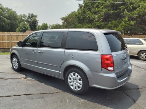 Used 2015 Dodge Grand Caravan SE w/ Quick Order Package 29E SE image 4