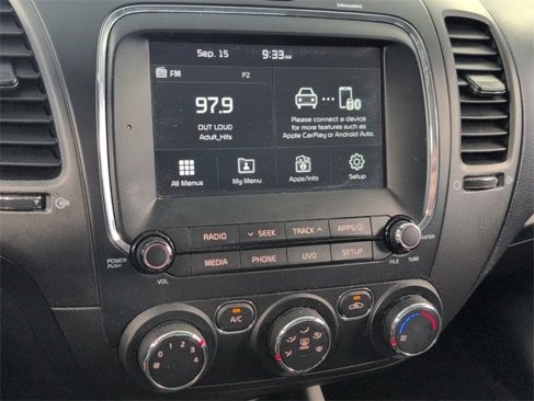 Used 2018 Kia Forte LX w/ LX Popular Package image 17