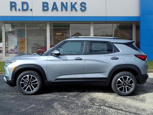 New 2026 Chevrolet TrailBlazer LT image 2