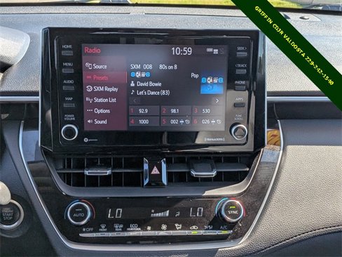 Used 2022 Toyota Corolla Cross XLE image 16